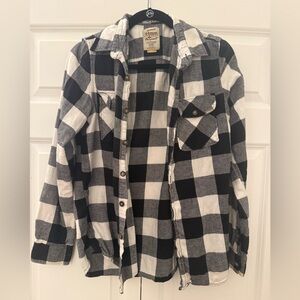 Men’s Black and white plaid Shirt long sleeve size small